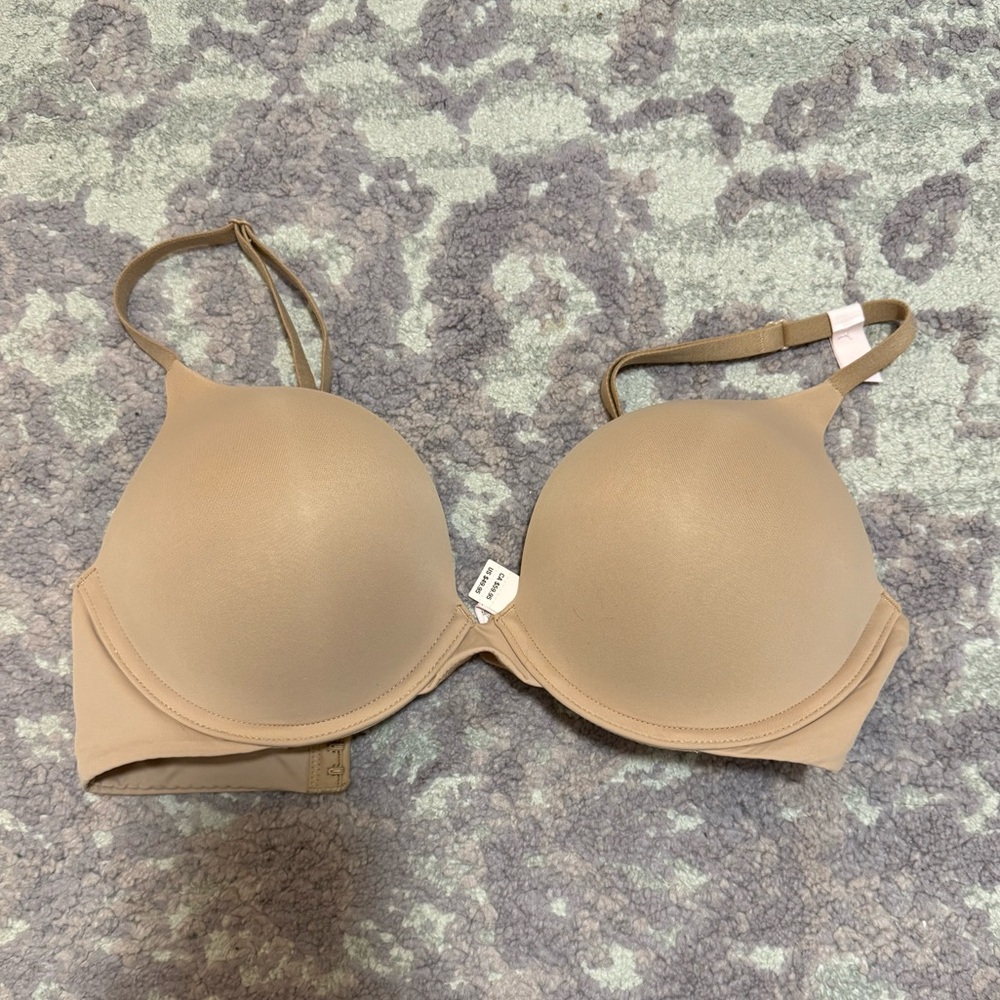 NWT VS/Pink Push Up Nude Bra 32D